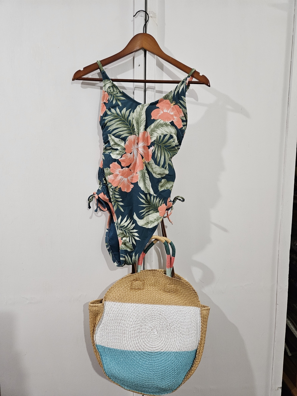 Kona Sol Tropical Floral Swimsuit - Teal with Coral Floral W/ Beach Bag!!